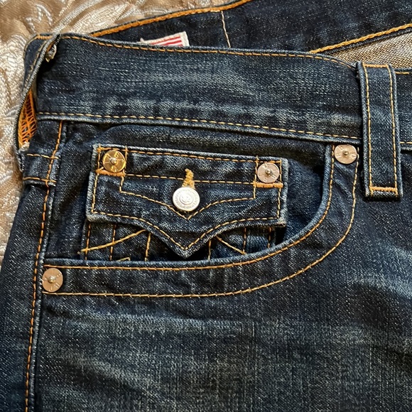 True Religion Men’s Jeans; size 40 - Picture 4 of 8